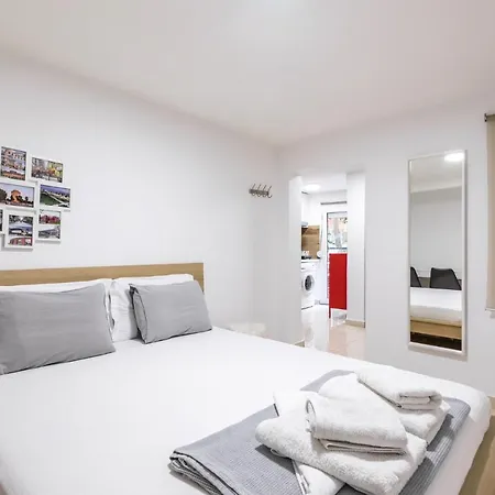 Apartment αpartment In Rotonda Thessaloniki